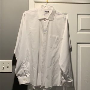 White dress shirt